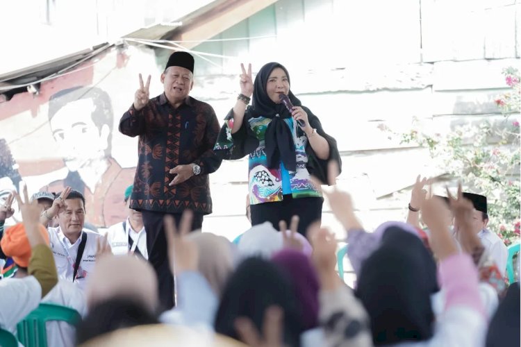 Kampanye Tiga Lokasi, Eva Dwiana-Deddy Amarullah Gaungkan Salam Dua Periode