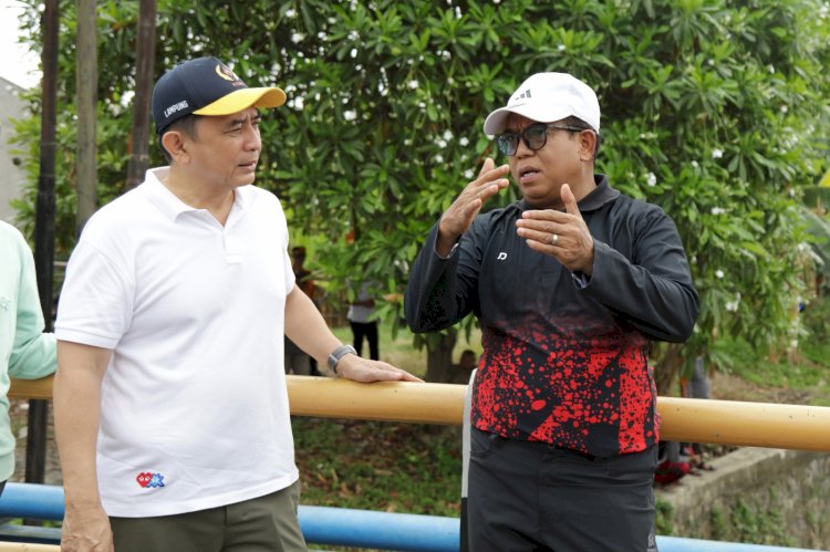 Antisipasi Banjir, PJ Gubernur Tinjau Proyek Normalisasi Sungai Way Sukamaju di TBT