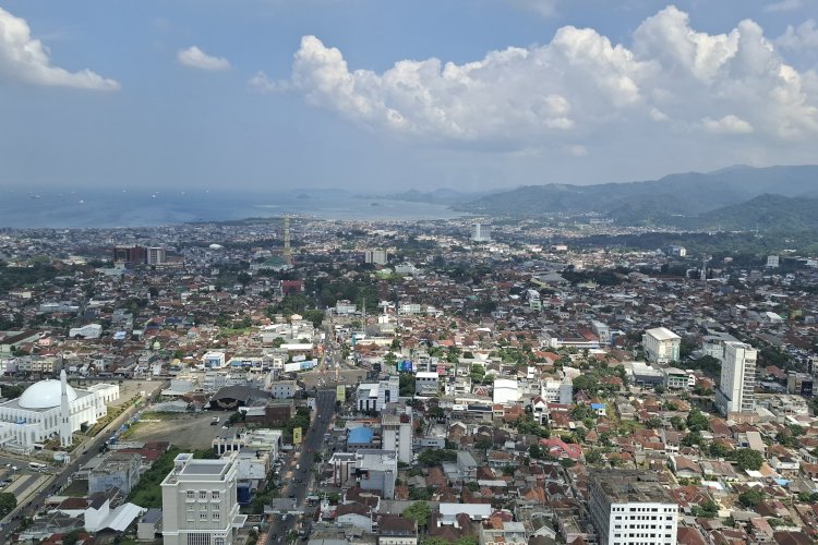 Jumat Ini Lampung Dominan Berawan, Hujan Ringan Mengintai Sejumlah Daerah