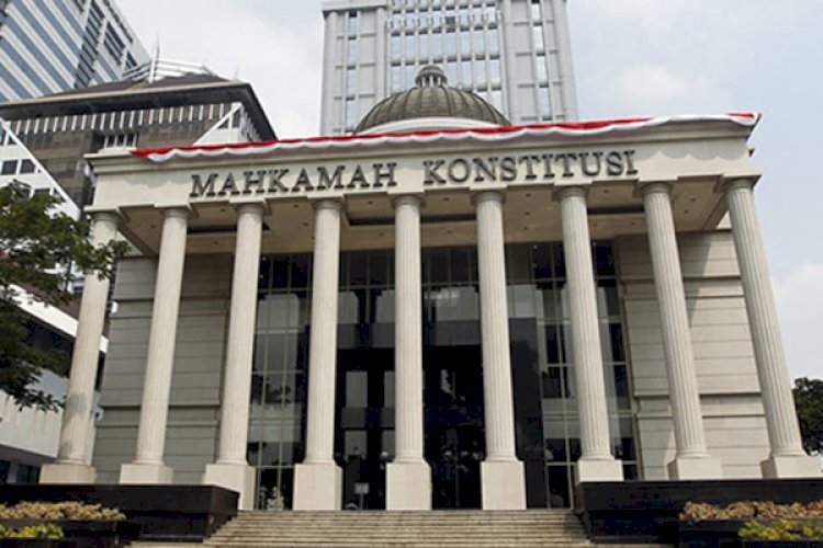 MK dan Kegamangan Penegakan Hukum Pemilu