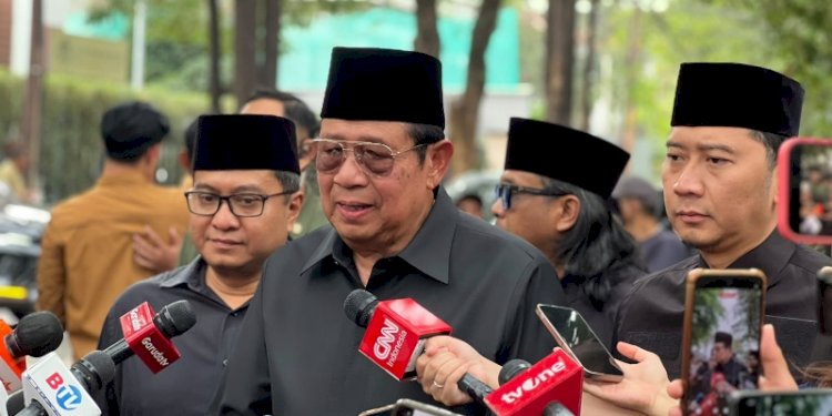 SBY Kenang Guruh Soekarnoputra: Kita Kehilangan Seorang Putra Bangsa