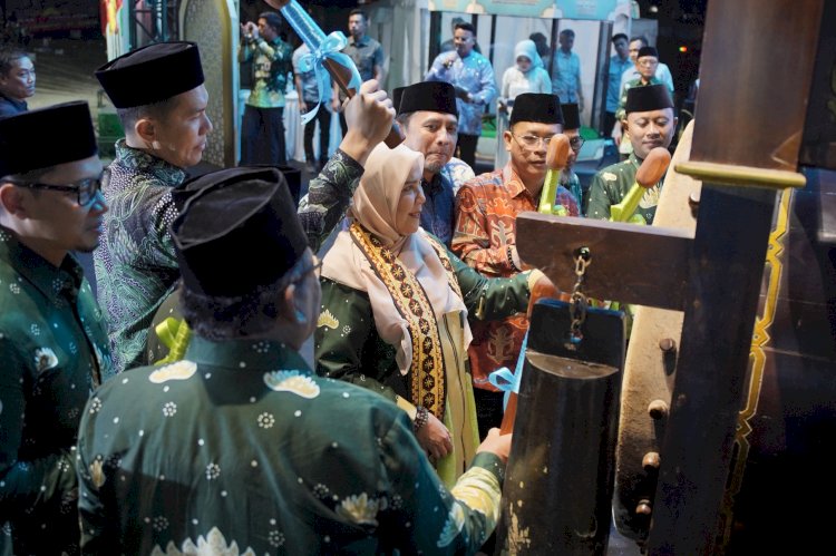 MTQ ke-55 Bandar Lampung Resmi Dibuka, Eva Dwiana Tekankan Akhlak
