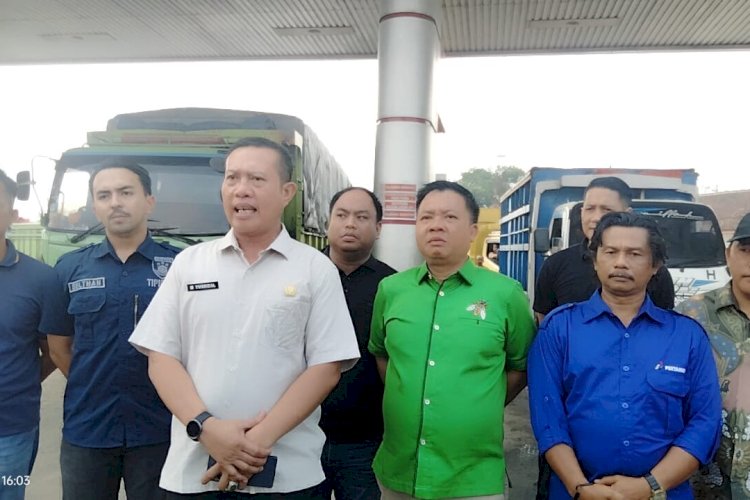 Antrean BBM Mengular di Lampura, DPRD Temukan Pasokan SPBU Turun hingga Separuh