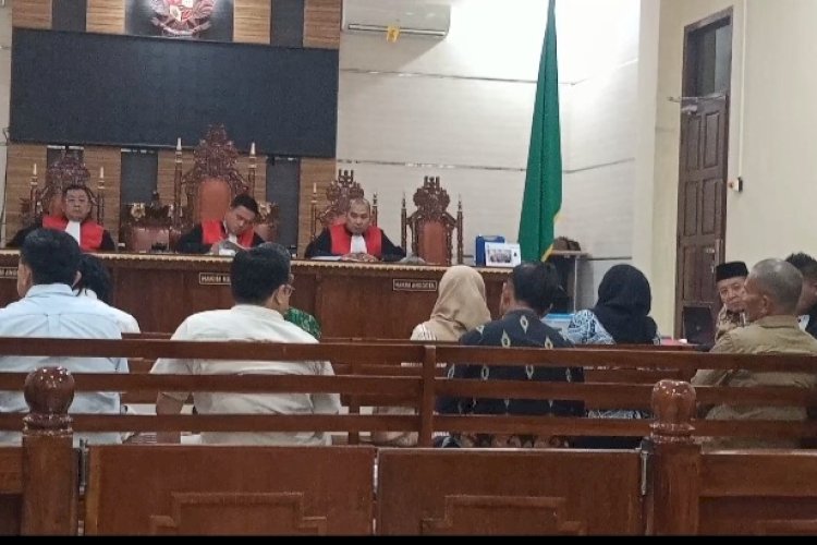 Saksi Akui LJU Tak Punya Keahlian Migas, Advokat Cecar Soal Perintah Langsung Dari Arinal