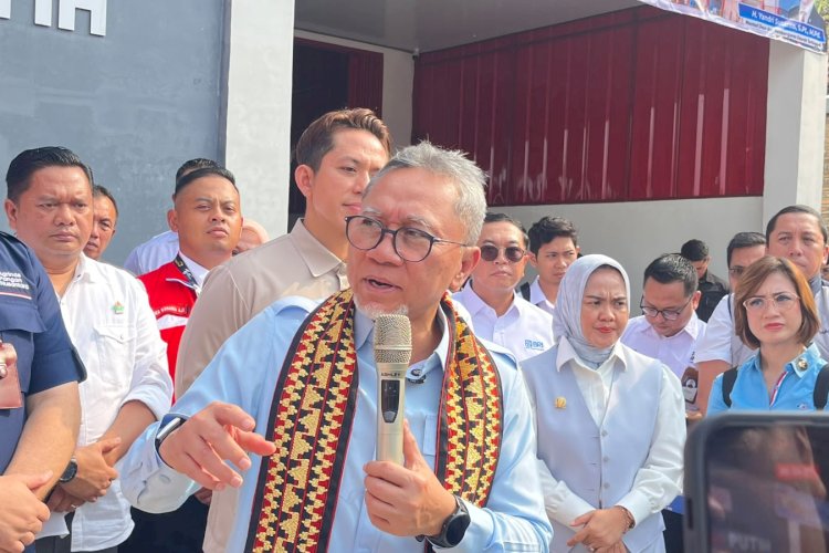 Menko Zulhas Sebut 33,2 Juta Penerima Bakal Dapat Bantuan Beras 30 Kg Lewat KDKMP
