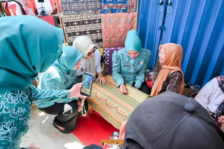Desa Tapis Sungai Langka Didorong Jadi Pusat Pemberdayaan Perempuan dan Keluarga