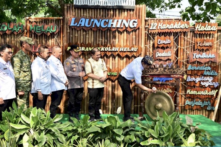 Bupati Lamsel Luncurkan Program Sekolah HELAU, Dorong Lingkungan Belajar Nyaman dan Asri