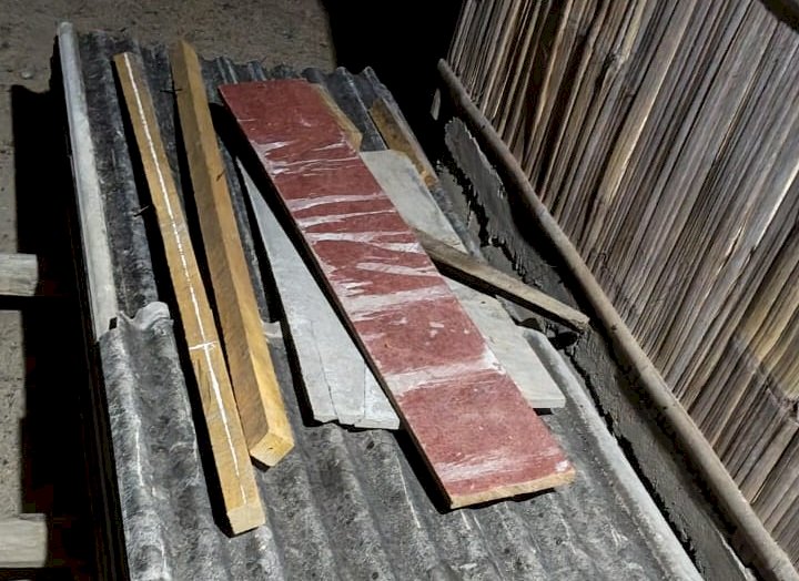 Material Bongkaran SDN 14 Tirta Makmur Diduga Dijual Tanpa Lelang
