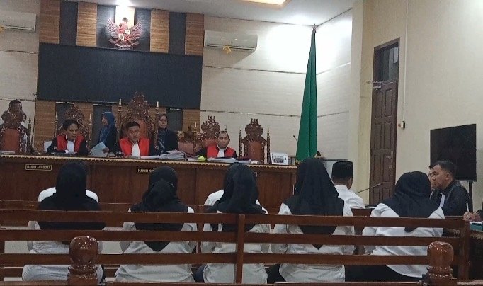 8 Terdakwa Kredit Fiktif Bank Pemerintah Divonis 2-4 Tahun Penjara, Jaksa Pikir-pikir