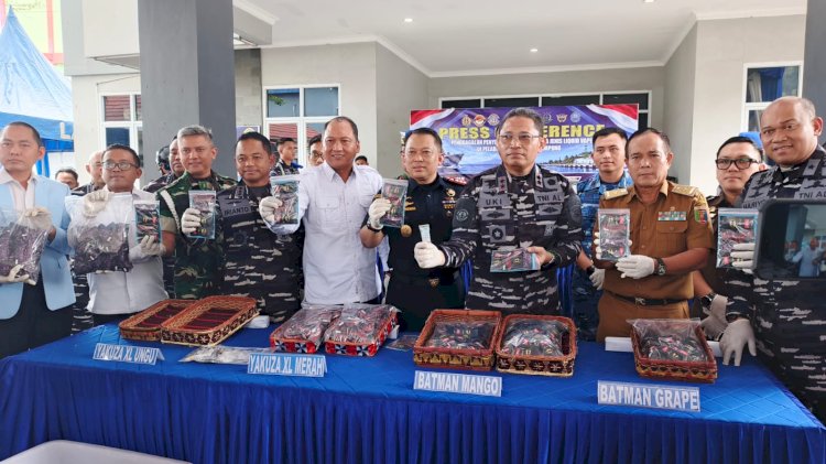 TNI AL Sita 4.364 Kartrid Vape Diduga Mengandung Narkotika Senilai Rp34,9 Miliar