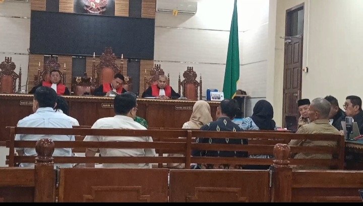 Saksi Akui LJU Tak Punya Keahlian Migas, Advokat Cecar Soal Perintah Langsung Dari Arinal
