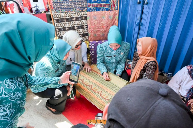 Desa Tapis Sungai Langka Didorong Jadi Pusat Pemberdayaan Perempuan dan Keluarga