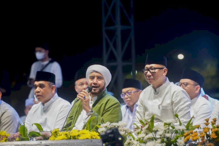 Gubernur Mirza Ajak Masyarakat Perkuat Persaudaraan Lewat Bandar Lampung Berselawat