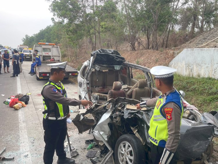 Kecelakaan Maut di Tol Terpeka, Enam Orang Tewas dan Empat Luka Berat